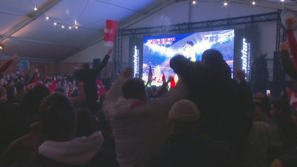 Schweiz-Serbien im Public Viewing Sursee