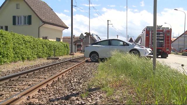 Autounfall In Niederbipp Legt Bahnverkehr Lahm Tele M1