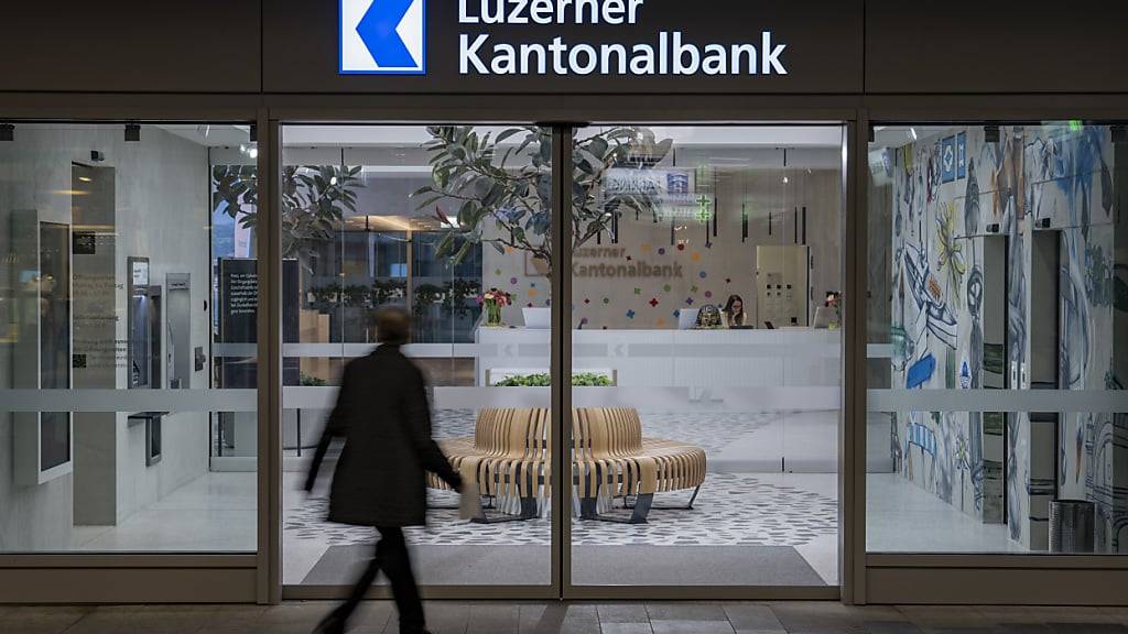 Luzerner Kantonalbank erhöht Gewinnprognose für 2024