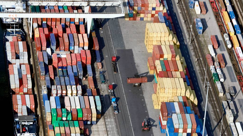 Die Schweiz hat im September mehr Waren in Länder wie die USA geliefert. (Symbolbild)