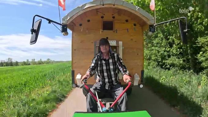 Andreas Zimmermann zeigt sein Einachser-Wohnmobil