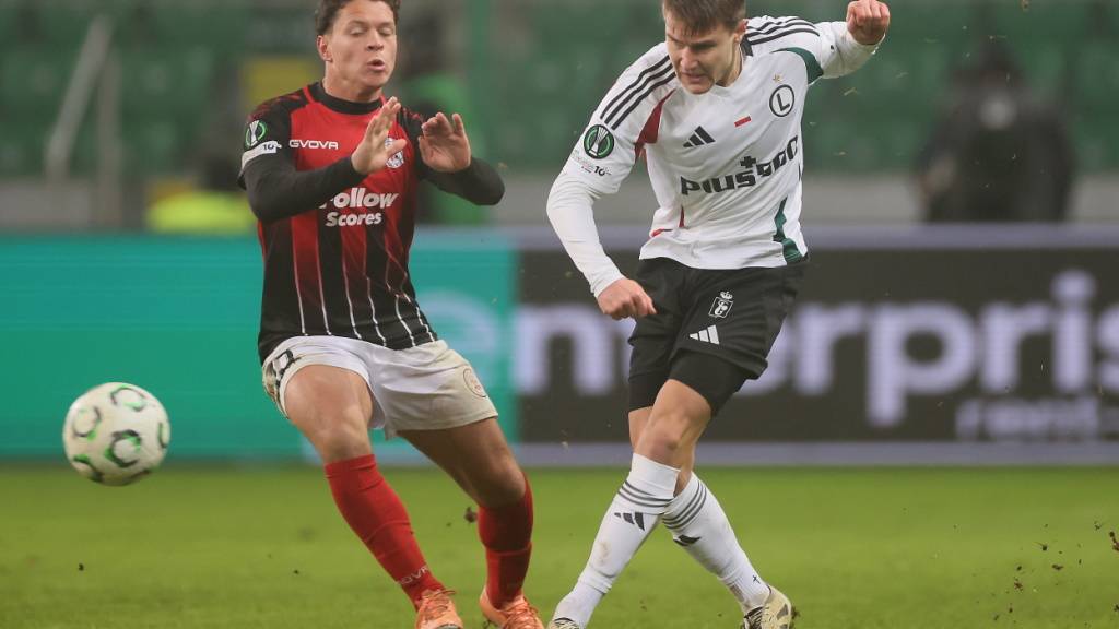 Marco Burch (rechts) hatte seinen letzten Einsatz für Legia Warschau Mitte Dezember
