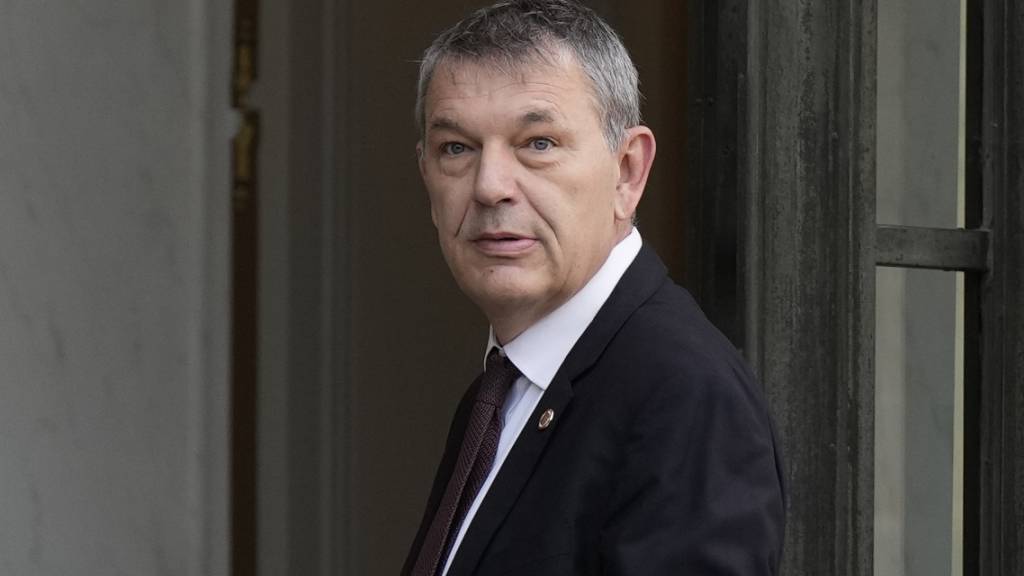Philippe Lazzarini, Generalkommissar des UN-Hilfswerks für Palästina-Flüchtlinge im Nahen Osten (UNRWA), trifft am Elysee-Palast ein. Foto: Lewis Joly/AP/dpa