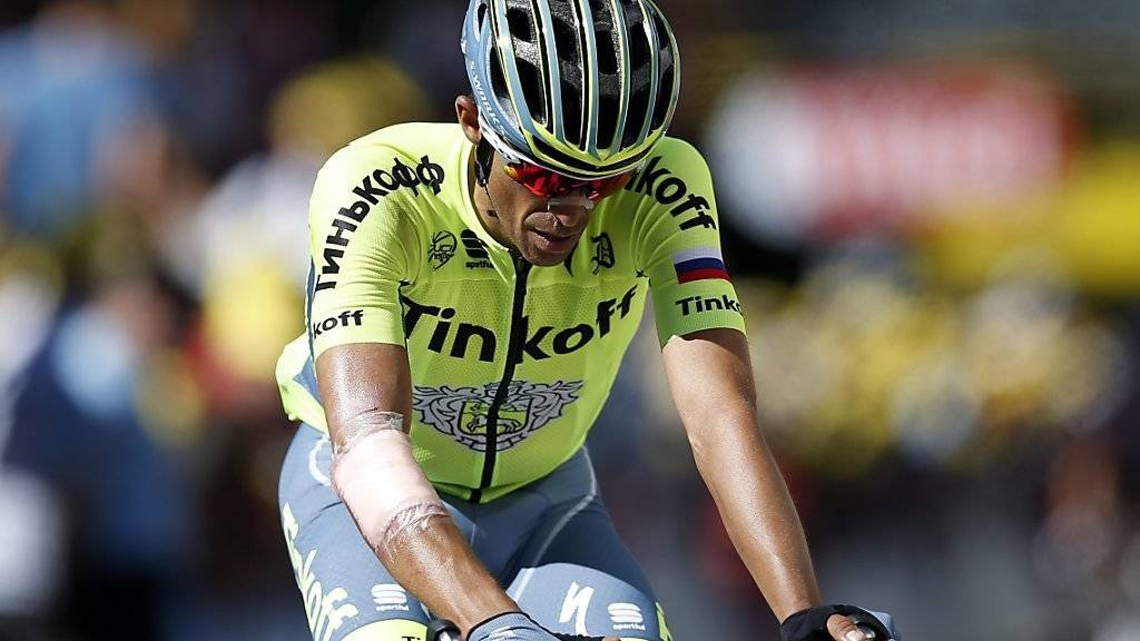 Ein gezeichneter Alberto Contador muss die 103. Tour de France vorzeitig aufgeben