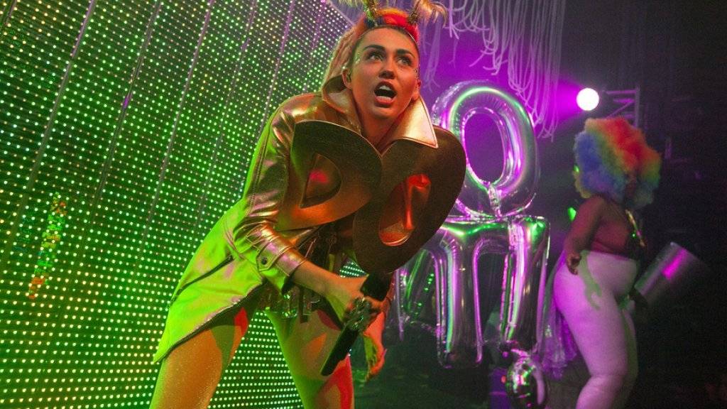 Miley Cyrus ist auch privat, wie hier an einem Auftritt in Chicago, in Hochstimmung (Archiv)