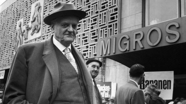 Vor 50 Jahren Starb Migros Gründer Gottlieb Duttweiler - 