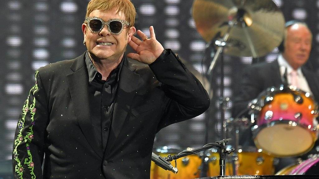 Noch eine letzte Tournee, dann ist Schluss: Elton John bei einem Konzert im Dezember. (Archiv)