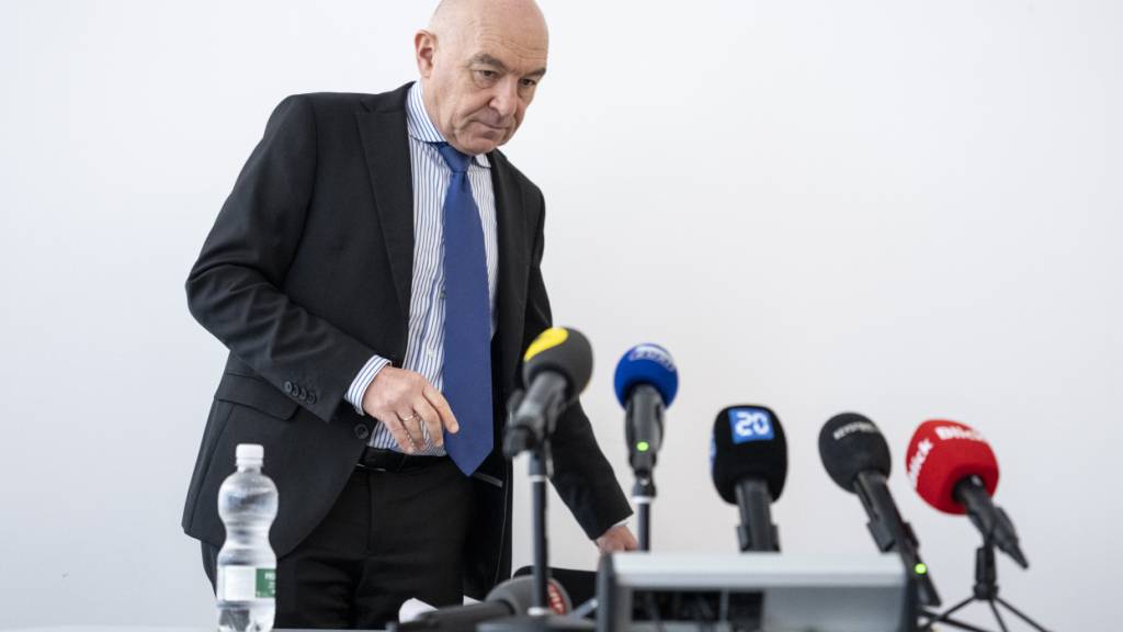 Der Zürcher Ständerat Daniel Jositsch tritt aus der SP aus. Er wird vorerst als Parteiloser weitermachen.
