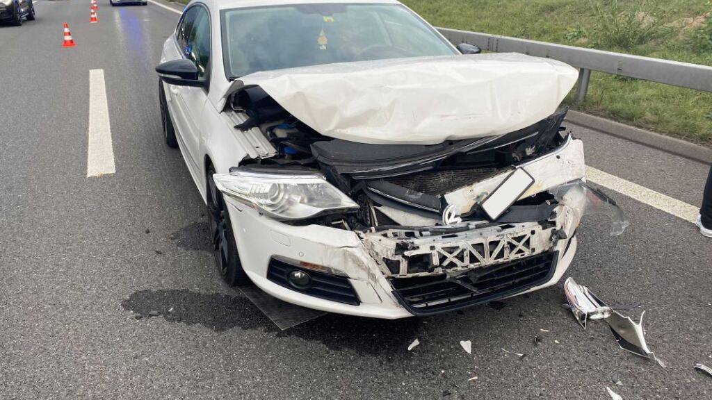 Auffahrunfall auf A14 verursacht im Feierabendverkehr Stau