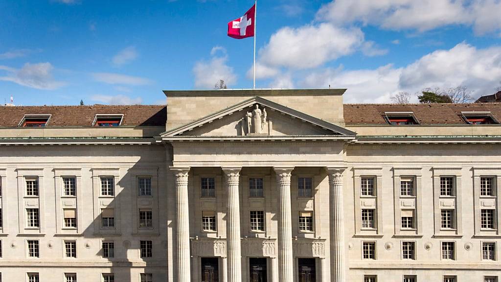 Das Bundesgericht hat die Verurteilung eines Aargauer SVP-Politikers bestätigt. (Archivbild)