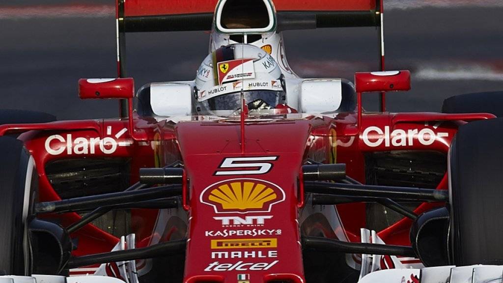 Sebastian Vettel fährt zum Auftakt der Formel-1-Tests in Barcelona im Ferrari die schnellste Runde