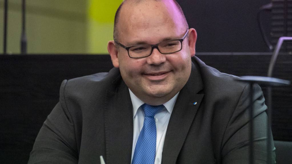 Die Luzerner Regierungsrat Armin Hartmann (SVP) will seine Arbeit in der Regierung fortführen. (Symbolbild)