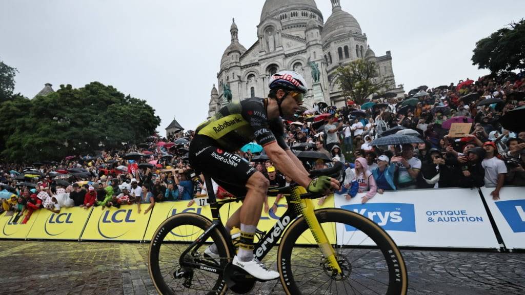 Wout van Aert mit der entscheidenden Gegenattacke beim Montmartre