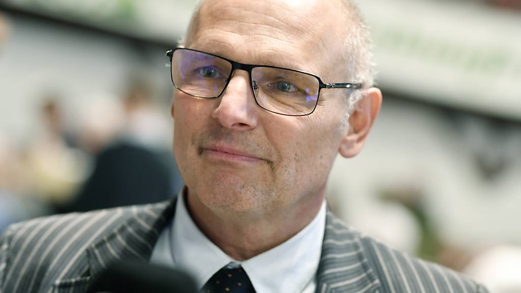 Nationalrat Alfred Heer will Parteipräsident der SVP Schweiz werden. Die Zürcher Parteileitung hat ihn der SVP-Findungskommission als Kandidaten für die Nachfolge von Albert Rösti gemeldet. (Archivbild)