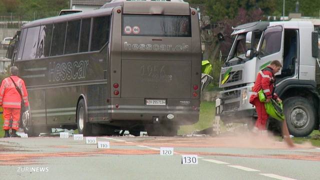 Carfahrer bei Crash verletzt