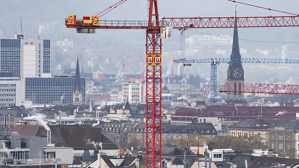 Wohnen in Zürich ist teuer: Die Stadt füllt deshalb einen Geldtopf mit 300 Millionen Franken. Damit soll gemeinnütziger Wohnraum gefördert werden. (Archivbild)