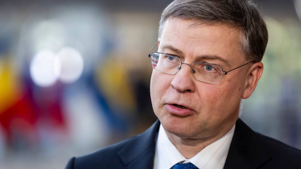 EU-Kommissar Valdis Dombrovskis. Foto: Geert Vanden Wijngaert/AP/dpa