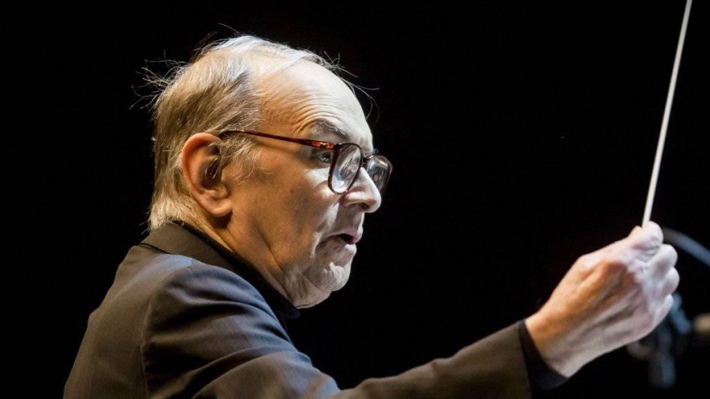 Bringt nochmals eine Platte raus: Der 87-jährige Filmmusikkomponist Ennio Morricone. (Archiv)