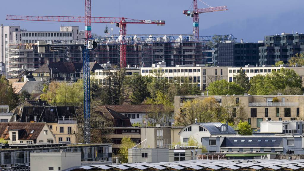 Die «Wohnschutz-Initiative» fordert den Erhalt von günstigen Mietwohnungen. Einer Mehrheit der zuständigen Kommission des Zürcher Kantonsrats geht sie zu weit. (Symbolbild)