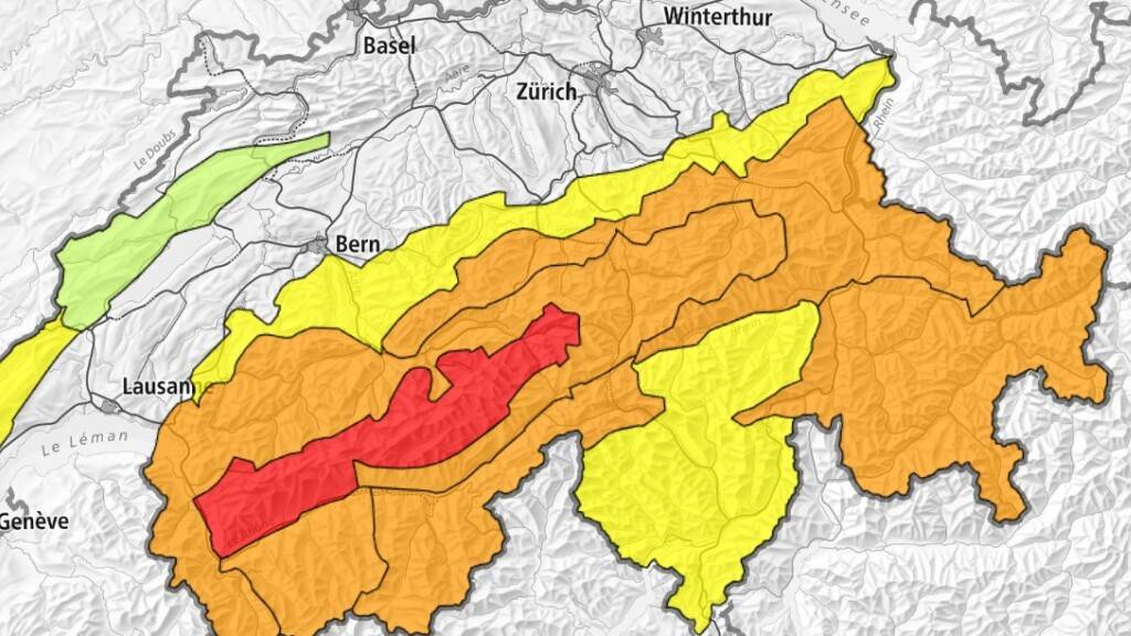 Grosse Lawinengefahr nach viel Neuschnee am nördlichen Alpenkamm.