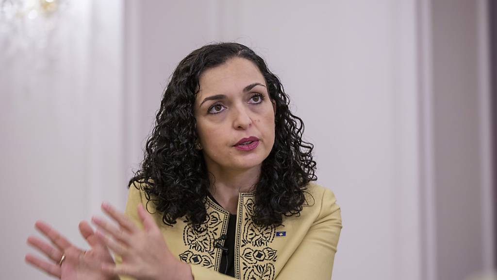 Die Präsidentin des Kosovo Vjosa Osmani ist besorgt. Der Konflikt zwischen Serbien und dem Kosovo nimmt bedrohliche Ausmaße an. Foto: Visar Kryeziu/AP/dpa