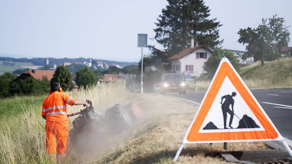 Fast jede vierte angestellte Person sieht durch ihre Arbeit ihre Gesundheit oder Sicherheit in Gefahr, wie eine am Dienstag veröffentlichte europäische Umfrage zeigt. (Themenbild)