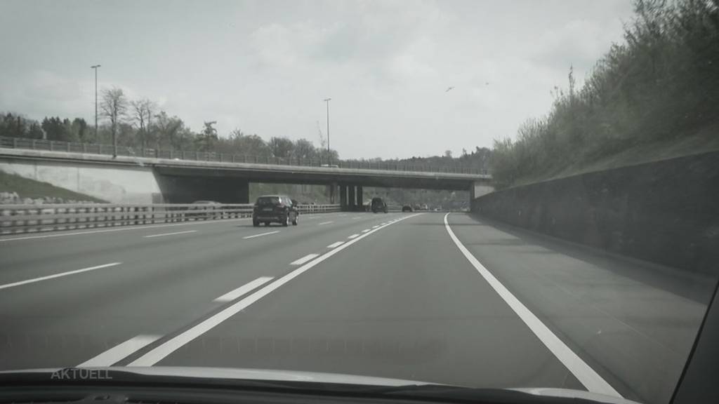 Auf A1 spaziert: Freispruch für Autolenkerin, die Fussgänger tödlich verletzt hat