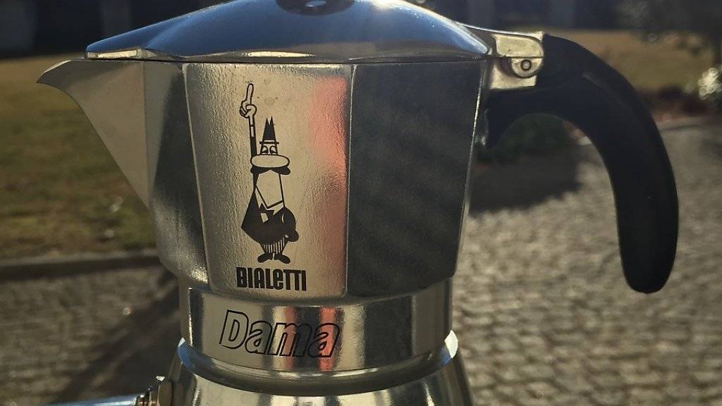 Mit diesen Kannen eroberte er die Kaffee-Welt. Am Donnerstag ist der Begründer der Bialetti-Erfolgsgeschichte, Renato Bialetti, 93-jährig in Ascona TI gestorben.
