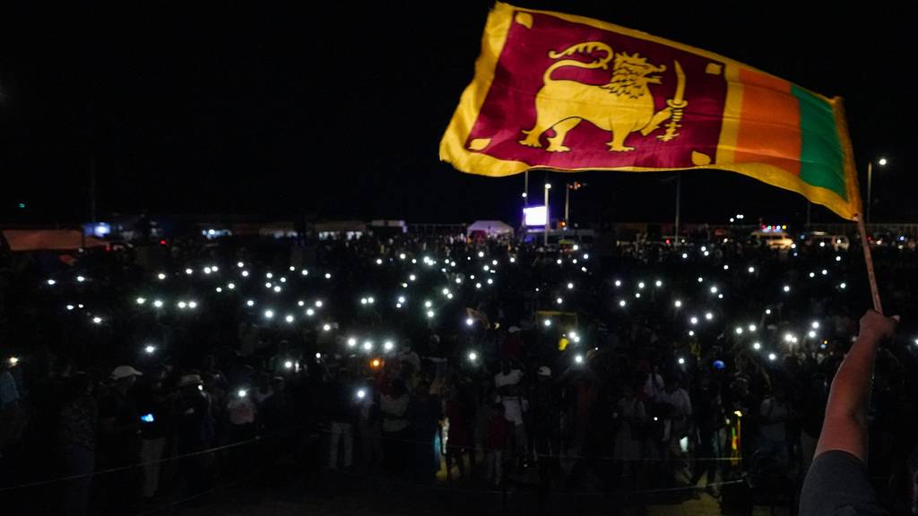 Sri Lankas neuer Präsident verhängt Ausnahmezustand