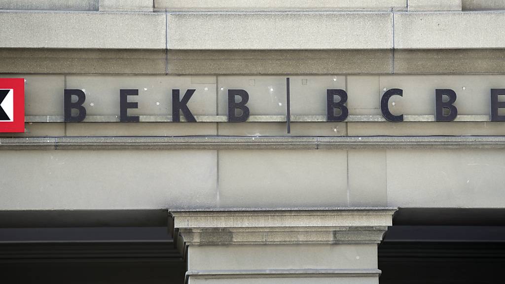Kanton Bern überprüft Mehrheitsbeteiligung an Kantonalbank