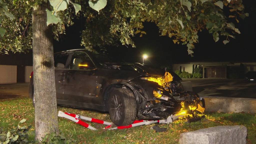 Tödlicher Raserunfall: Junger Autofahrer rast in Glattbrugg in Fussgänger-Gruppe