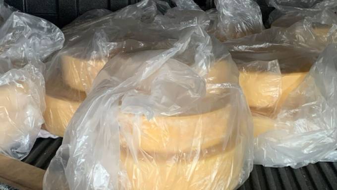 «Ein bisschen Käse aus der Schweiz» – Zoll fasst Käseschmuggler