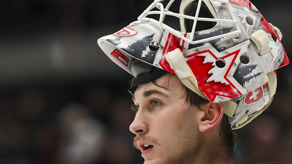 Kevin Pasche, 20, neuer Goalie des Lausanne Hockey Club, führt die Torhüter-Statistiken in der National League mit 1,61 Gegentoren pro Spiel und einer Fangquote von 94 % an. Gegen Langnau parierte Pasche 30 von 32 Schüssen