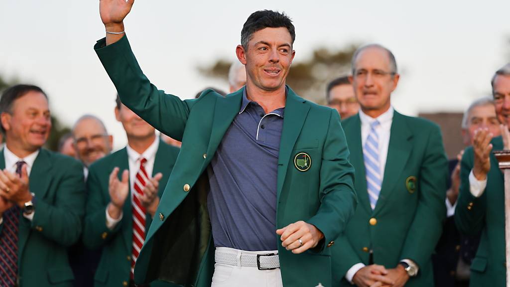 Endlich: Rory McIlroy jubelt im berühmten grünen Jackett und komplettiert seinen Karriere-Grand-Slam