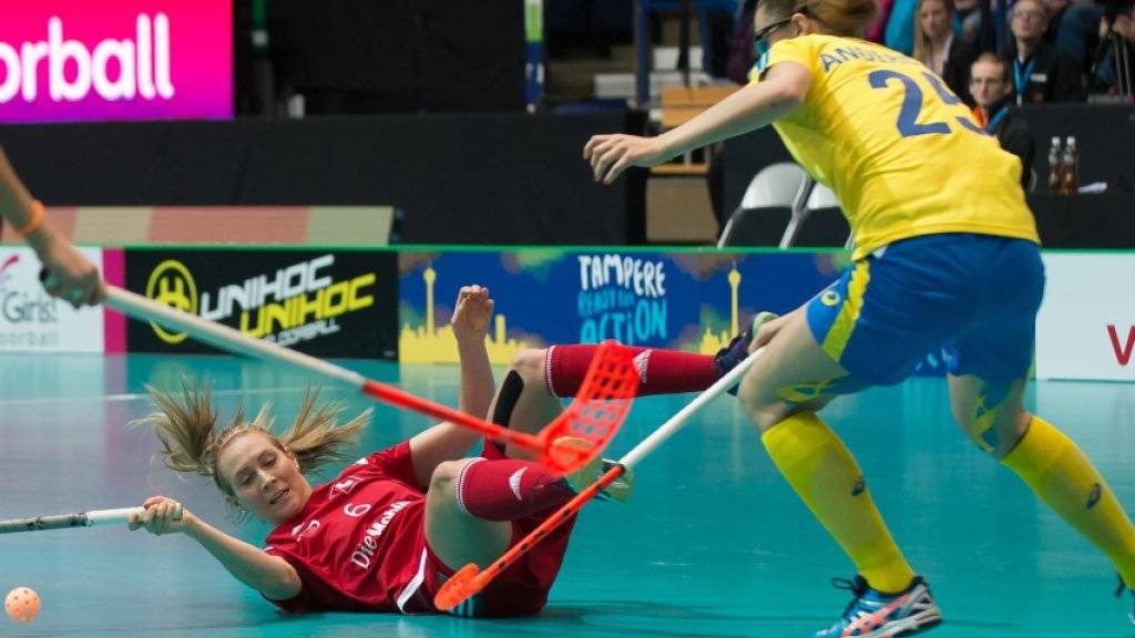 Am Boden: Schweden erweist sich für Michelle Wiki und die Schweizer Unihockey-Frauen einmal mehr als zu grosser Gegner