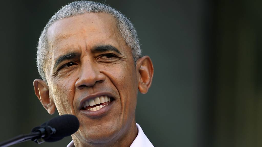 Der frühere US-Präsident Barack Obama spricht bei einem Wahlkampfauftritt vor der Gouverneurswahl im US-Bundesstaat Virgina. Die Welt sei an einem Wendepunkt 