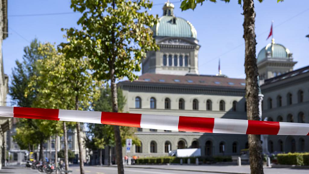 Die Anti-Terror-Aktivitäten wurden auch in der Schweiz erhöht, doch halten sich die zuständigen Behörden bedeckt. (Themenbild)