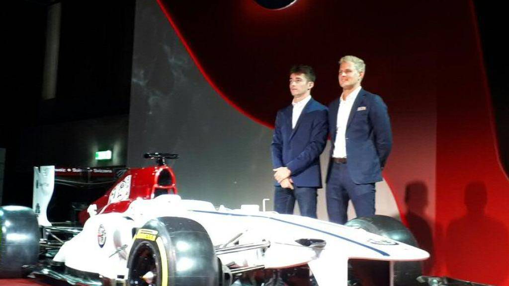 Leclerc (links) und Ericsson und der neue weisse Alfa Romeo Sauber