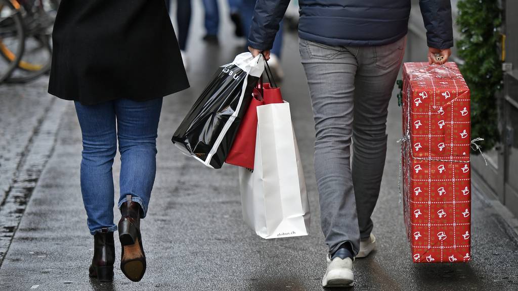 Inflation zum Trotz – die Schweiz kauft Geschenke wie noch nie
