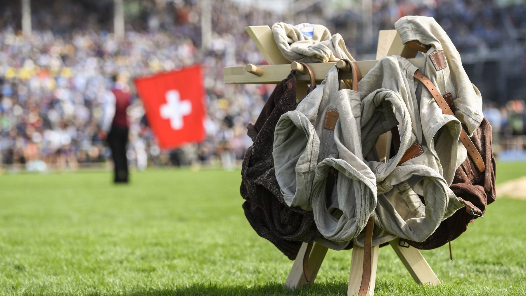 Die Schwingerhosen am Eidgenoessischen Schwing- und Aelplerfest (ESAF) in Zug, am Samstag, 24. August 2019. // Schwingerhosen Zwilchhosen Schwingen Schwinger-Hosen