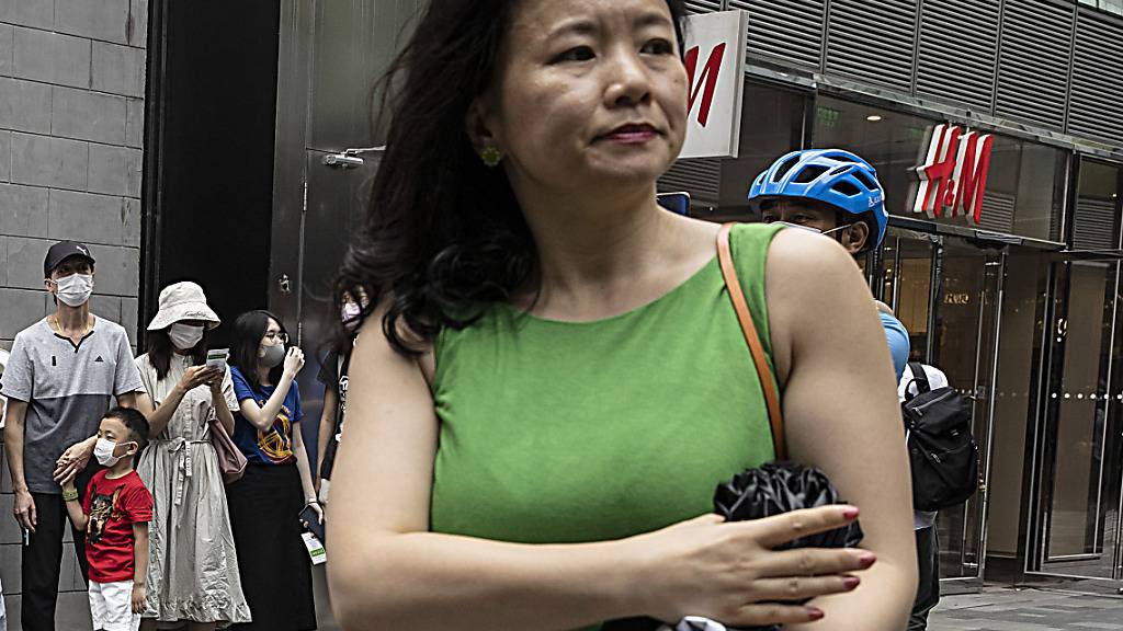 ARCHIV - Cheng Lei, eine in China geborene australische Journalistin, nimmt an einer öffentlichen Veranstaltung teil. Foto: Ng Han Guan/AP/dpa