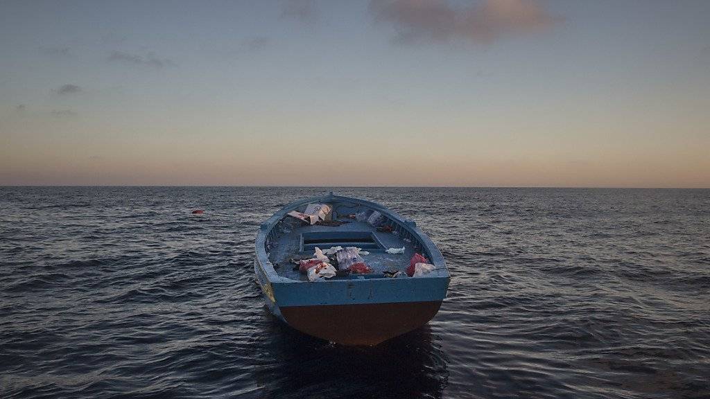 Zurück bleiben die Boote: Innerhalb von nur einem Tag sind 3400 Flüchtlinge in Seenot im Mittelmeer geborgen worden. (Archiv)