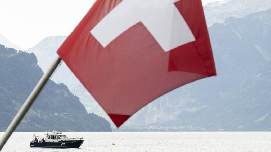 Für einmal verlief der 1. August praktisch ohne Knallerei: Die Einsatzkräfte aus mehreren Kantonen melden einen ruhigen Nationalfeiertag mit vergleichsweise wenig Einsätzen.