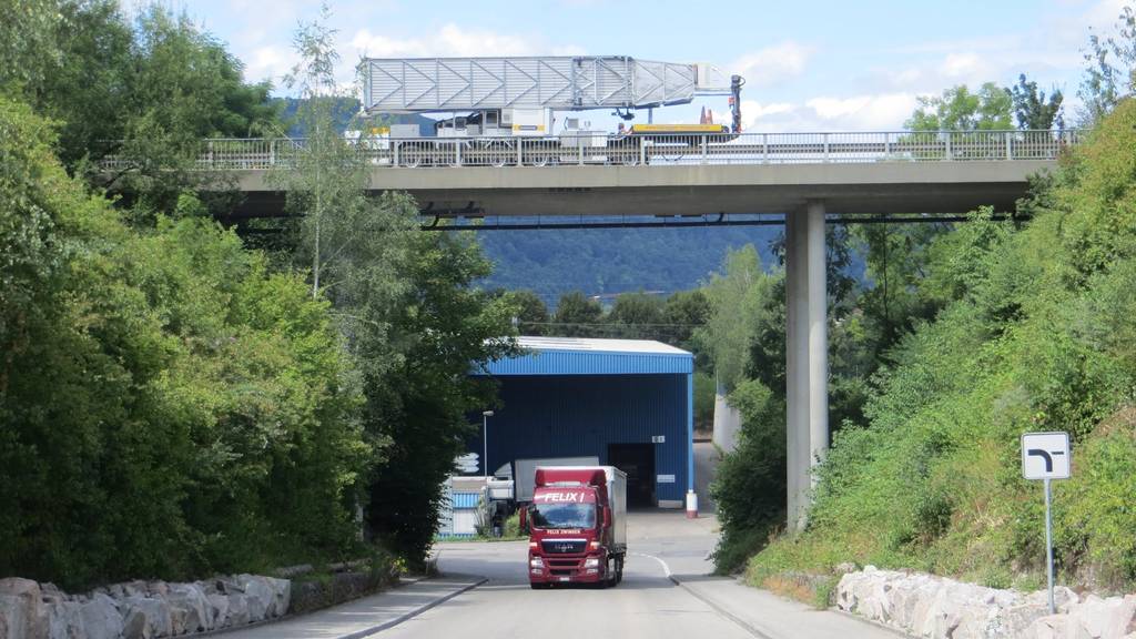 Brücke über Rinaustrasse wird ab Juli saniert – Einschränkungen erwartet