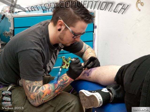 An der Tattoo Convention kann man sich freiwillig ein Tattoo stechen lassen (Bild: zVg)
