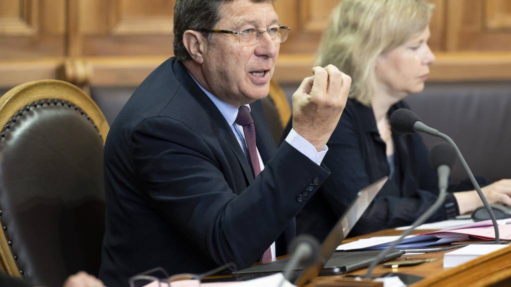 Der Genfer Ständerat Mauro Poggia ärgert sich über den Eruv in der Stadt Zürich. (Archivbild)