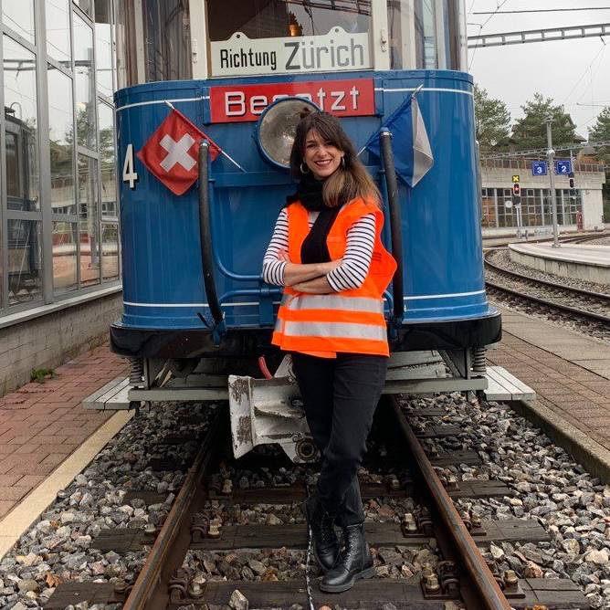 Joystick und Lebensversicherung in der Forchbahn