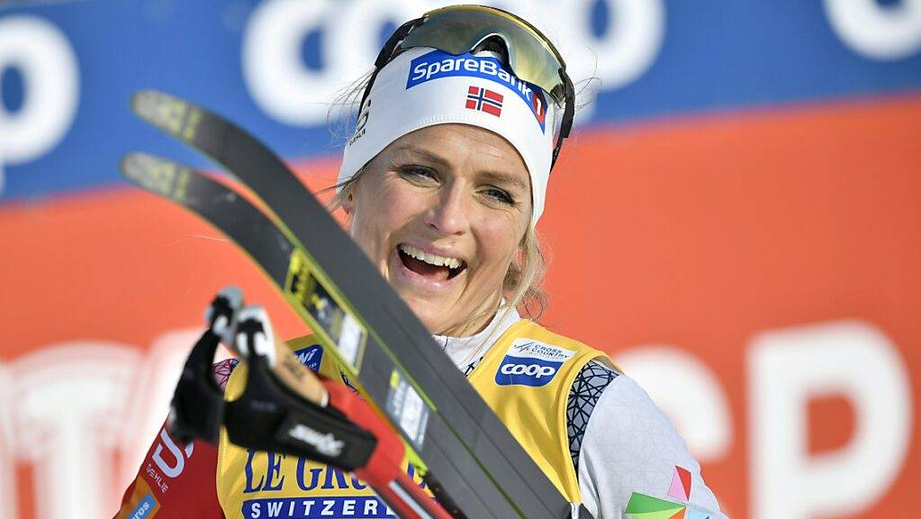Das Lächeln einer Seriensiegerin. Therese Johaug gewann beim Abschied am Holmenkollen zum 81. Mal ein Weltcuprennen.