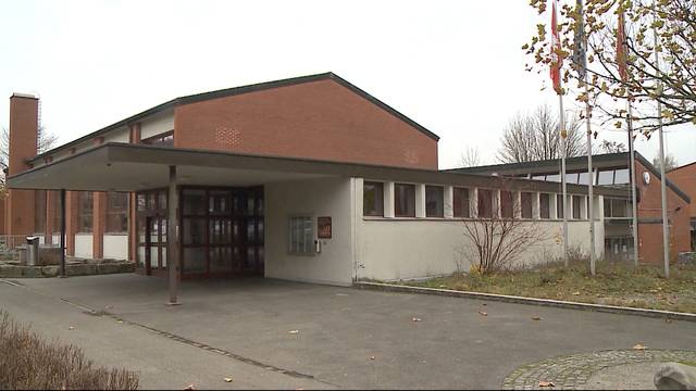 Einsturzgefahr bei Mehrzweckhalle Untersiggenthal