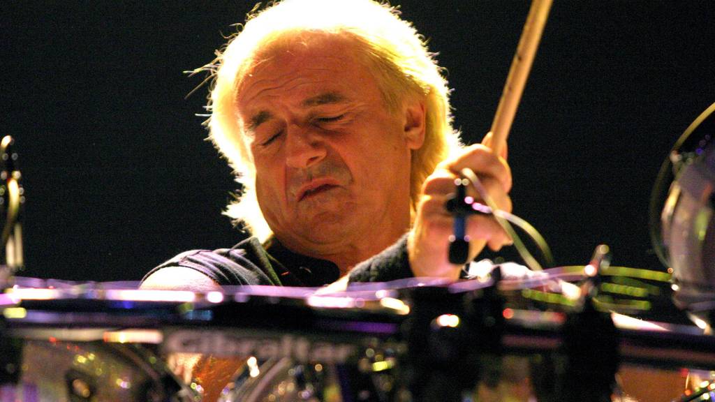 Yes-Schlagzeuger stirbt mit 72 Jahren